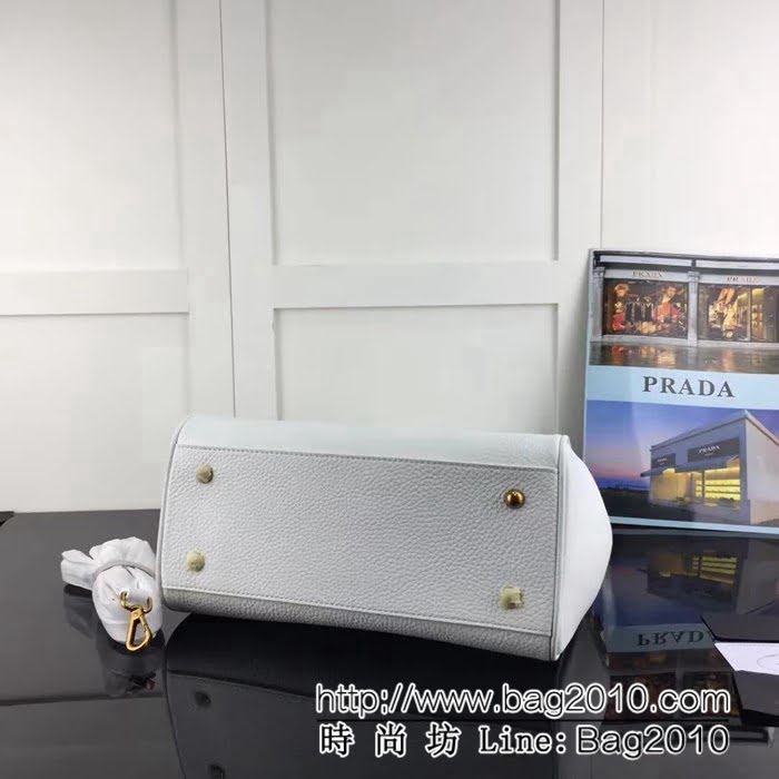 普拉達PRADA原單 最新爆款 1BA106-2原單荔枝紋牛皮 手提肩背包 PHY1541